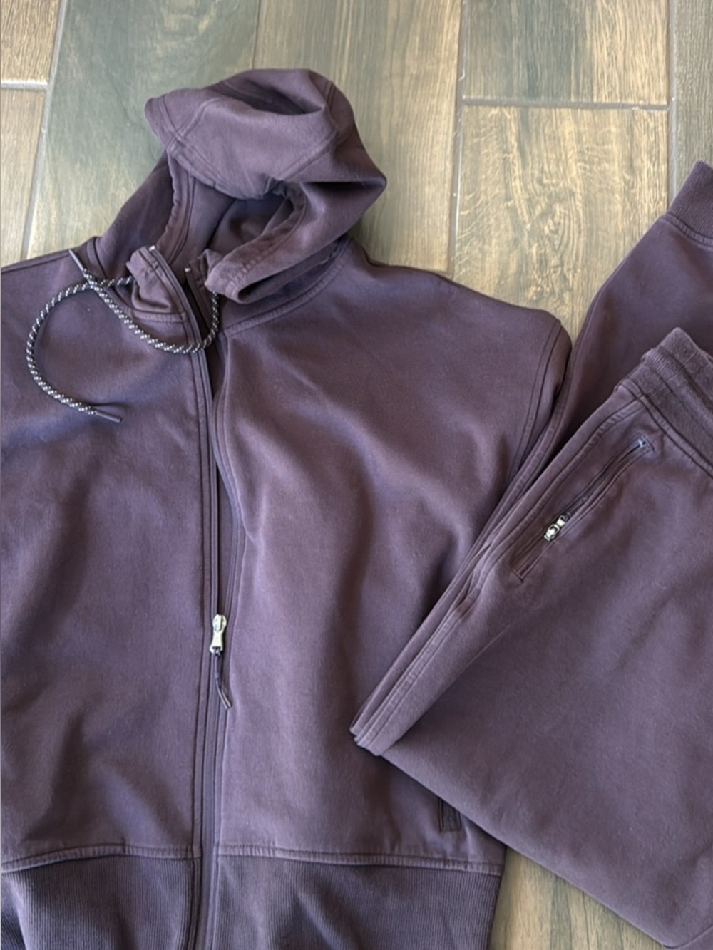 Old Navy Dynamic Sweatfleece Plum Zip-Up Hoodie and Joggers Set